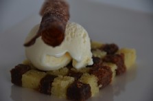 Ajedrez de brownie chocolate blanco & negro
